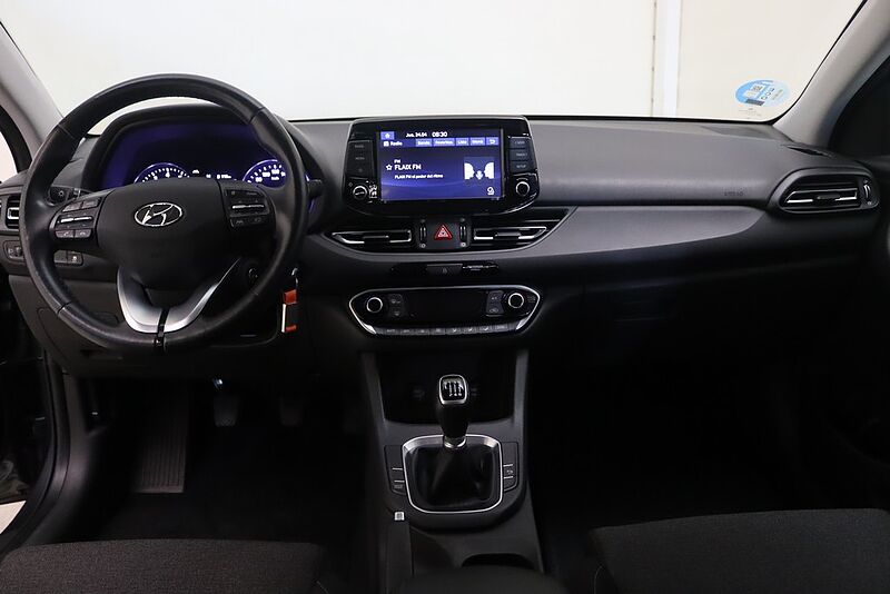 Hyundai i30 1.0 TGDI Klass LR 48V 120